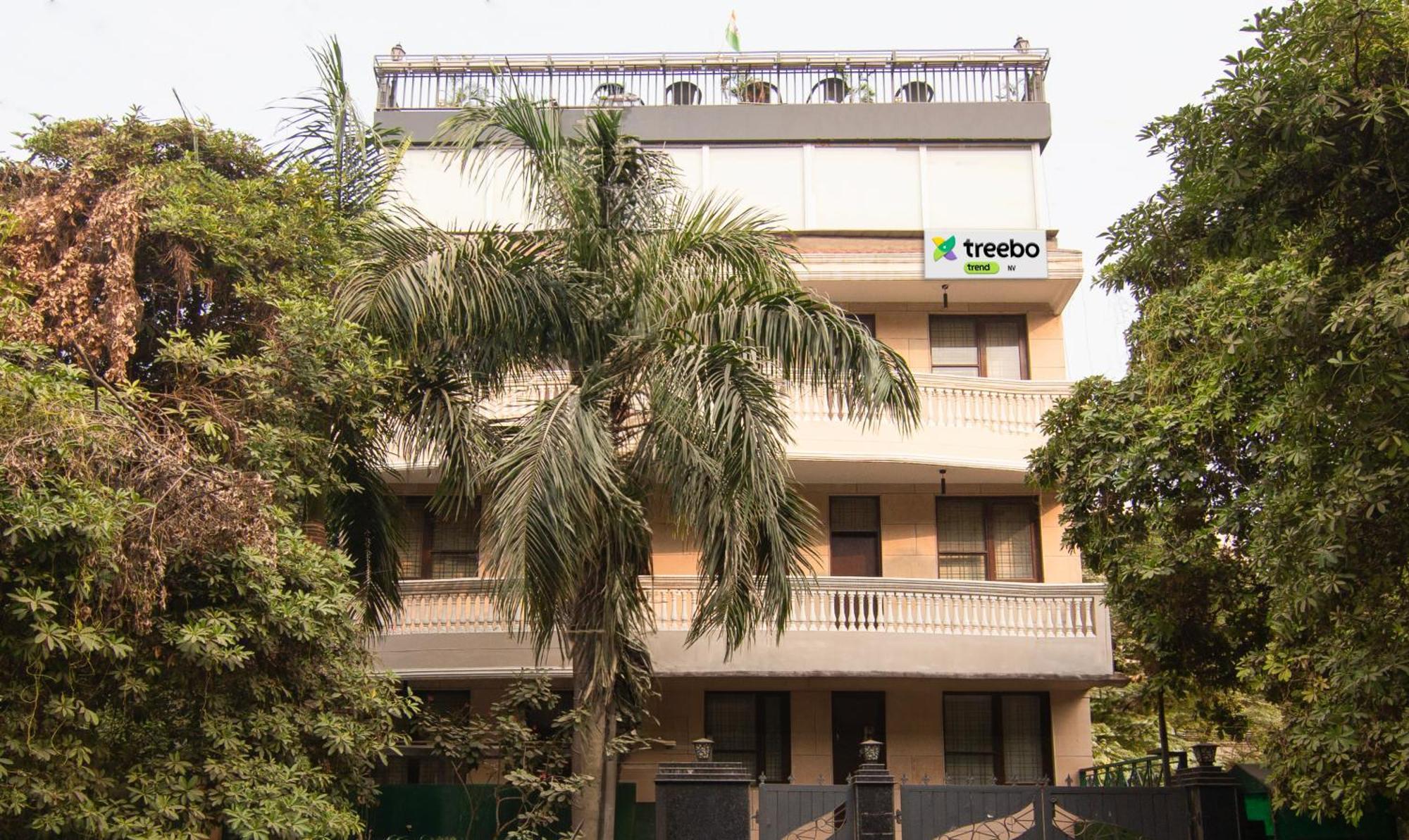 Super Townhouse Sushant Lok Phase 1 Formerly Hotel Neven Gurgáon Kültér fotó